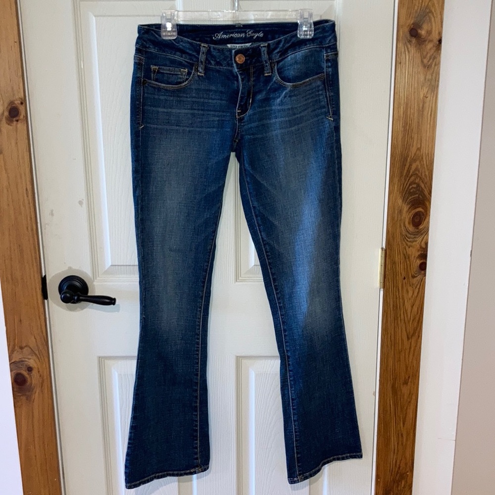 American Eagle Skinny Kick Jeans